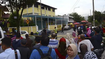 25 killed in Malaysia school fire