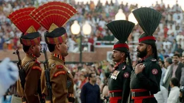 BSF hands over Pakistani woman who crossed border