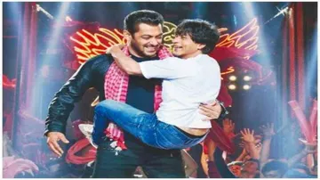SRK thanks Salman for making 'Zero' dream come alive