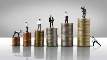 7th Pay Commission update: CG employees ambiguous of Modi govt increasing basic pay