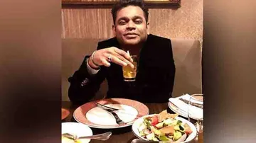 A.R. Rahman has iftar dinner at Cannes