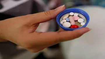 Antacids, antibiotics may up obesity risk in childhood