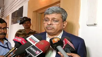 SPs, collectors directed to keep tab on the ponzi firms