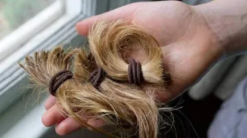 Another Delhi woman complains her braids were cut