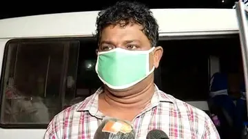 Odisha Police ASI Caught Red-Handed Taking 'Rs 1500 Bribe'