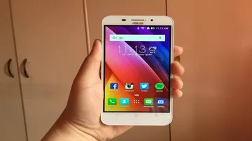 ASUS Zenfone Max with huge battery now in India