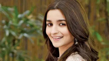 Alia Bhatt's Priority: Love, Relationship or Career?