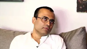 Amitabh Bhattacharya thrilled over first live performance