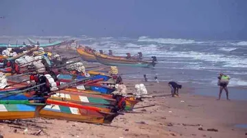 Andhra coast braces for cyclone, high alert sounded