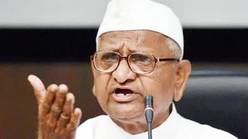 Anna launches hunger strike for Lokpal, Lokayuktas