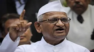 Anna begins indefinite fast for Lokpal