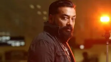 Anurag Kashyap deletes Twitter account after family gets threats