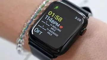 Hospital misses but Apple Watch detects heart condition in elderly women
