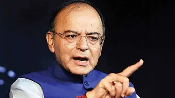 Jaitley questions Rahul's silence on chopper scam