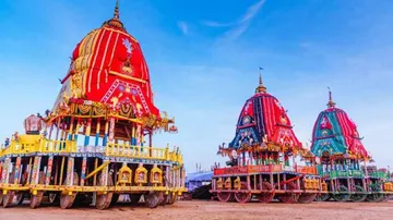 Bahuda Yatra Live Update: Chariots Of Trinity Reach Srimandir