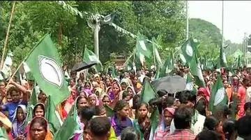 BJD stages protest against fuel price hike in front of Raj Bhavan