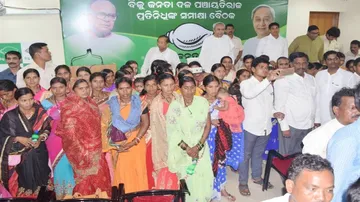 Work hard, remain with people: CM to elected representatives