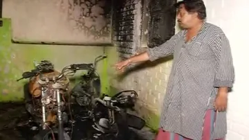 Miscreants torch vehicles of former BJP corporator at his house
