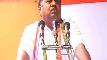 Cong questions Naveen's 'value-based' politics