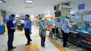 Trade Union Strike: 20L Cheques Worth 18000 Cr 'Miss' Clearance