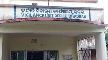 Odisha: Labour Office Clerk Nabbed By Vigilance While Accepting Bribe