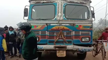 Humanity Goes For A Toss: Onlookers Shoot Videos As Accident Victim Dies Crying For Help