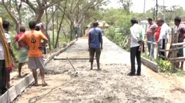Irregularities in road construction work fumes Bhadrak locals