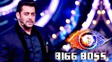 Actress Reveals Truth Behind Marriage Inside Bigg Boss House