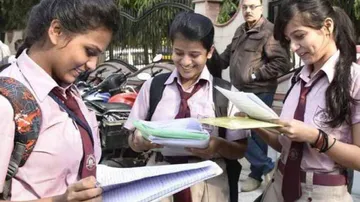CBSE Board Exams 2021 Cancellation, Online Exam Demands Grow Louder!