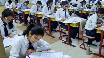 HRD Lays Down 6-Point Roadmap For Implementation Of New NEP, To Conduct Review In 2030
