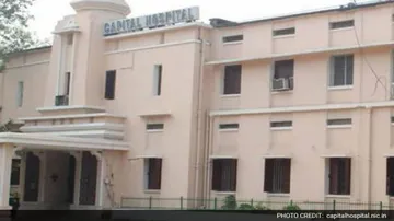 Born on hospital verandah, baby dies 'unattended' in Odisha