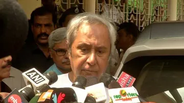 Naveen stakes claim; Ganeshi Lal invites to form govt