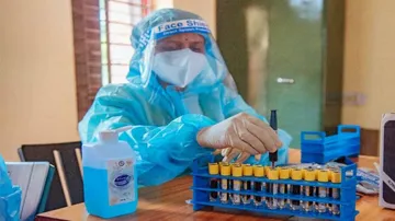 India Reports Record 90802 New COVID-19 Cases, Tally Breaches 42-Lakh Mark