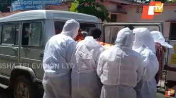 Don’t Insist On Swab Test Of Deceased: Odisha Govt's New Guidelines For Disposal Of Bodies