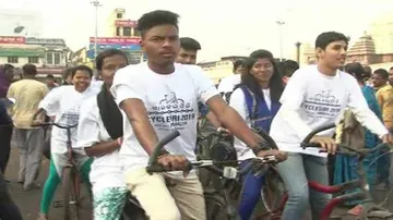 ‘Cyclegiri’ organised to promote safe driving during National Road Safety Week