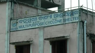 Corruption Alleged In Cooked Food Distribution During Cyclone Fani In Odisha