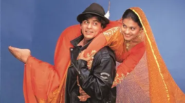 DDLJ Turns 25: How Kajol Became 'Senorita' And More Stories Unearthed