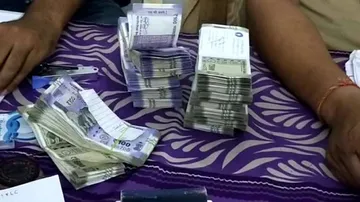DFO Caught By Vigilance In Odisha For Accepting Rs 1.66 Lakh Bribe
