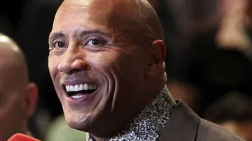 Priyanka Chopra plays bad roles better: Dwayne Johnson