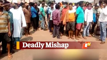 Couple Killed, 8 Yr-Old Daughter Critical In Road Accident In Odisha
