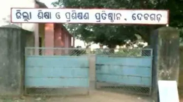 Poor hostel facilities turn students' life miserable