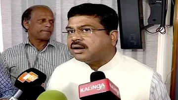 Dharmendra for amicable solution to IOCL’s VAT dispute with Odisha