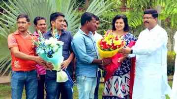 OTV Impact: Nine Odia labourers stranded in Dubai return to India