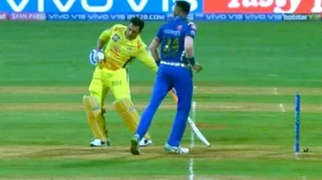 Dhoni trumps Pandya's attempt to 'Mankad' him