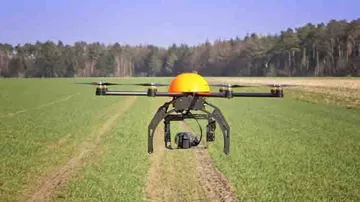 IIT students develop 'Agricopter' to eliminate manual spraying of pesticides in agricultural farms