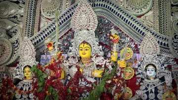 Covid Shadow On Dussehra: Here’s How Twin City Celebrating Durga Puja