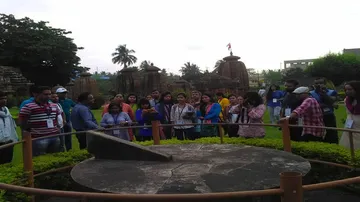 Heritage walk delight for students from Modi’s territory