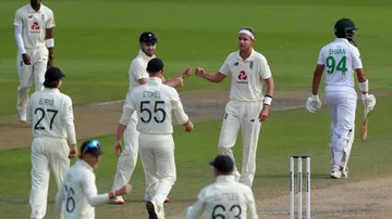 Eng Vs Pak 1st Test, Day 3: Pak Lead By 244, Eng Bowlers Lead Fightback