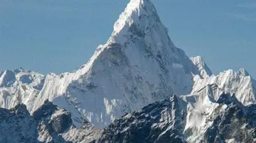 Mount Everest death toll increases to 11