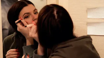 Five eyeliner hacks 